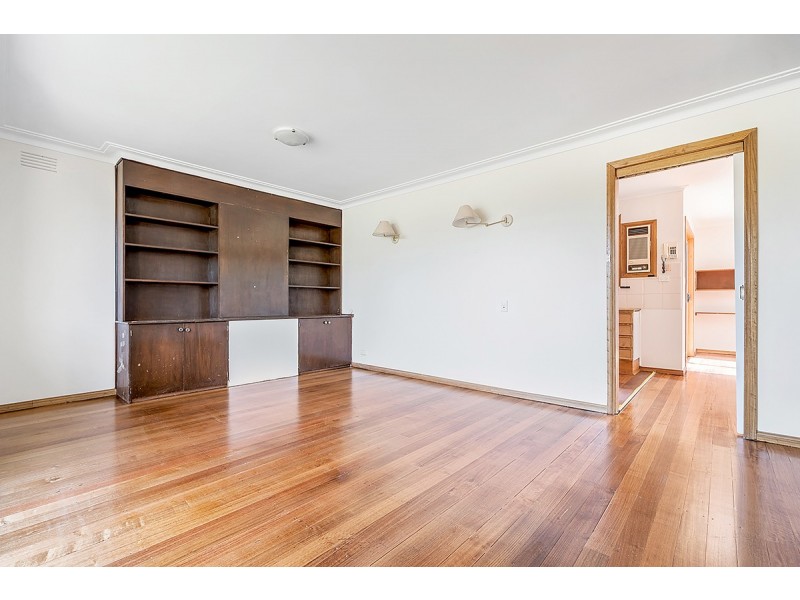 64 Hanson Road, Craigieburn VIC 3064