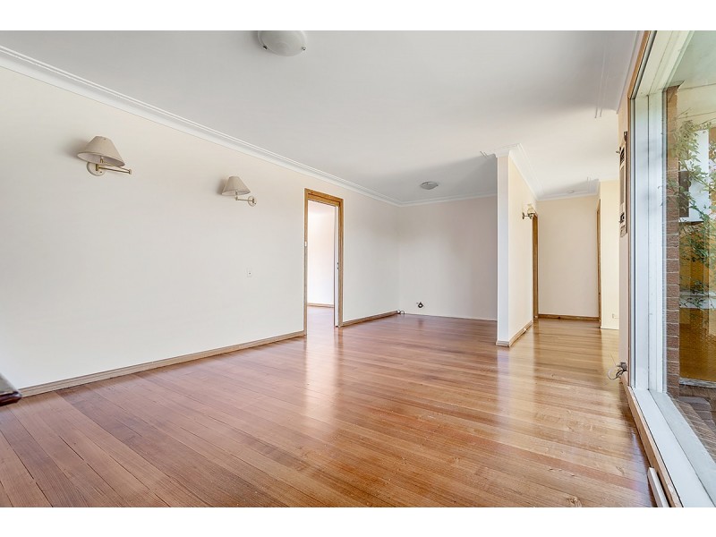 64 Hanson Road, Craigieburn VIC 3064