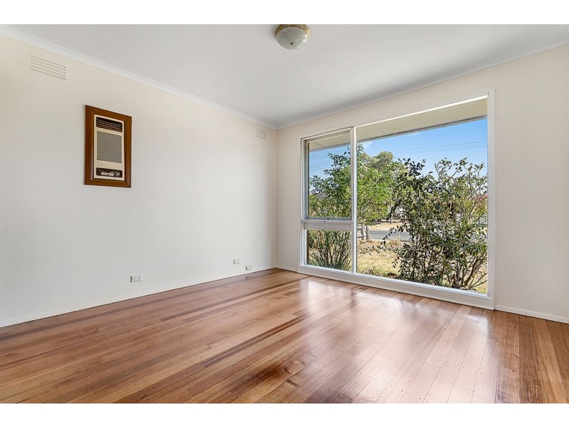 64 Hanson Road, Craigieburn VIC 3064