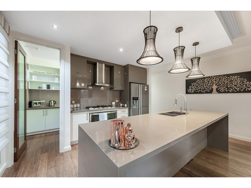 4 Virtue Way, Craigieburn VIC 3064