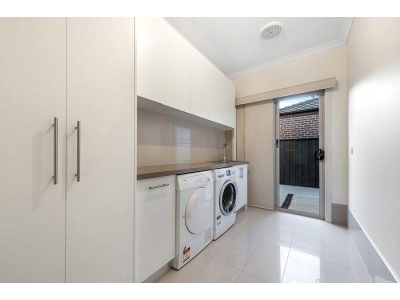 4 Virtue Way, Craigieburn VIC 3064