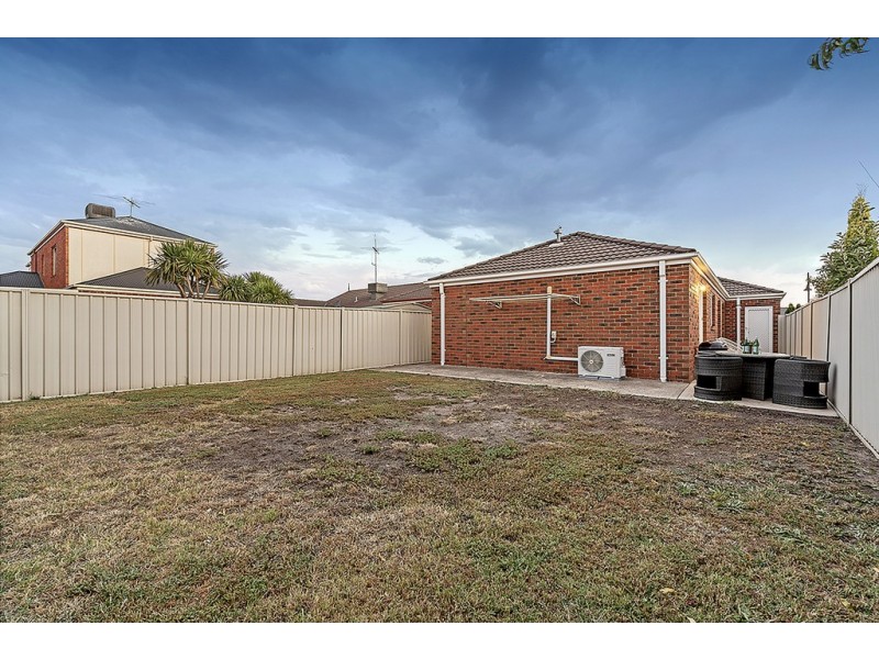 20 Jacaranda Place, Craigieburn VIC 3064