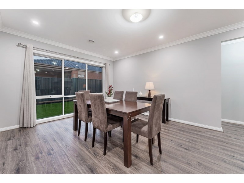 6 Vivid Way, Craigieburn VIC 3064