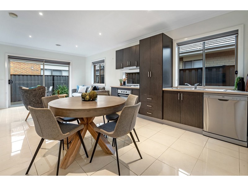 93 Gateshead Street, Craigieburn VIC 3064