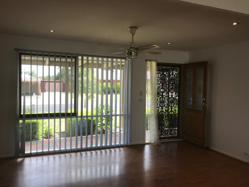 12 Silverton Court, Craigieburn VIC 3064