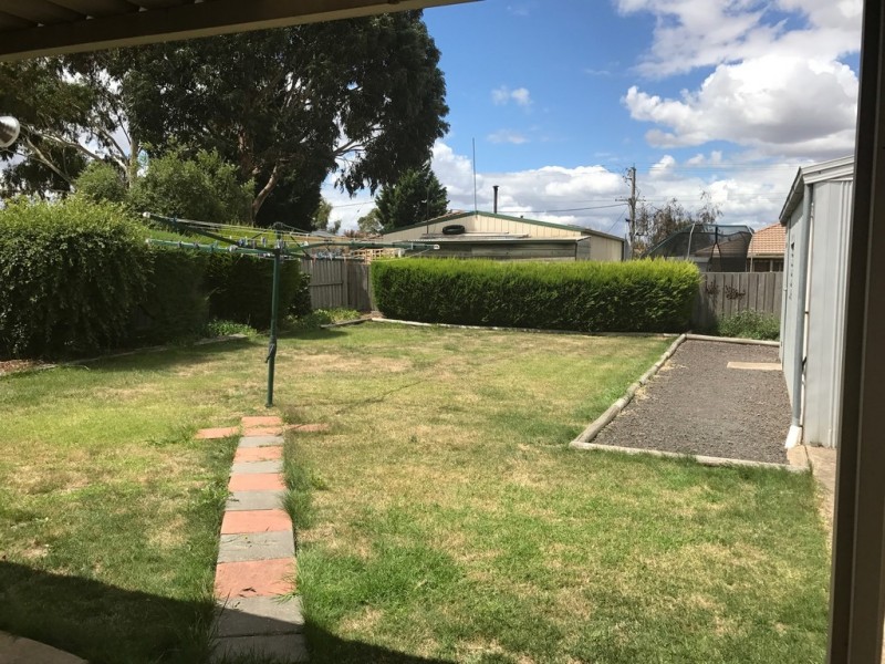 12 Silverton Court, Craigieburn VIC 3064