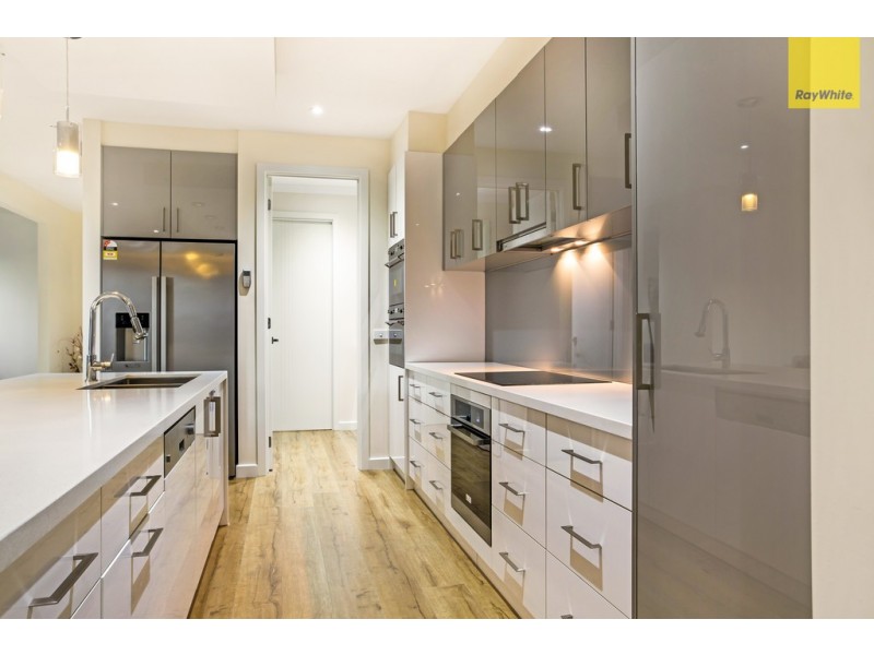 11 Aston Street, Craigieburn VIC 3064