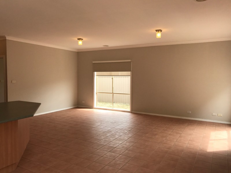 16 Goulburn Way, Craigieburn VIC 3064