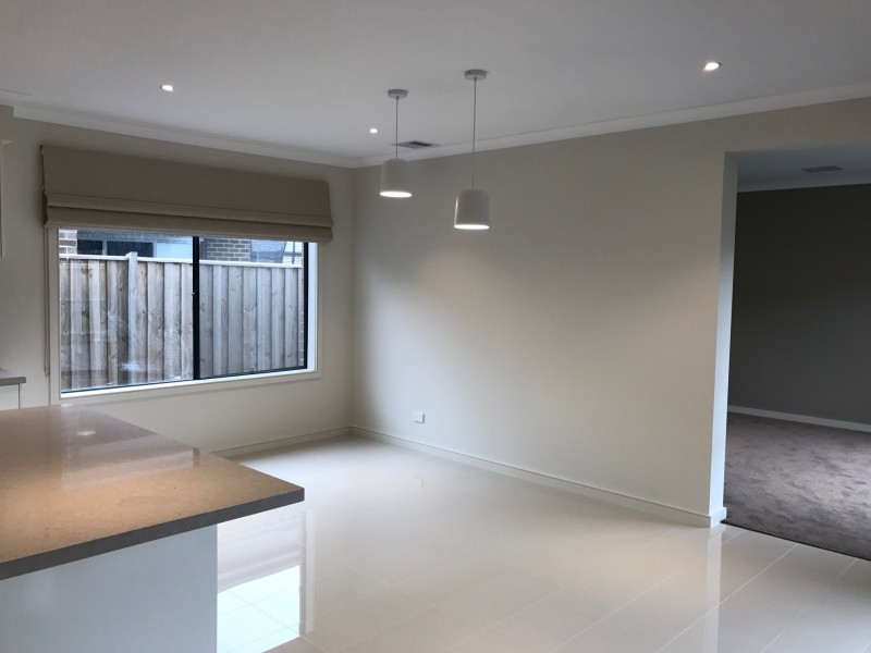 32 Lucy Crescent, Greenvale VIC 3059