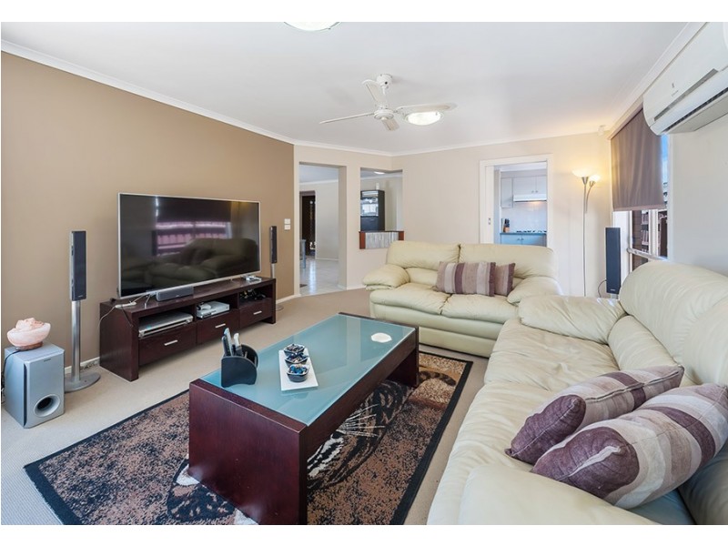 9 Chelmsford Court, Craigieburn VIC 3064