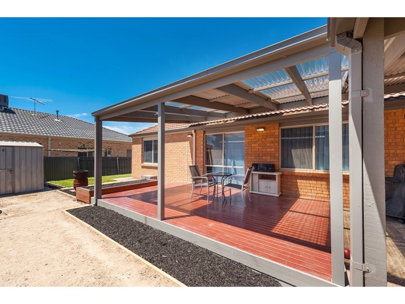 9 Chelmsford Court, Craigieburn VIC 3064