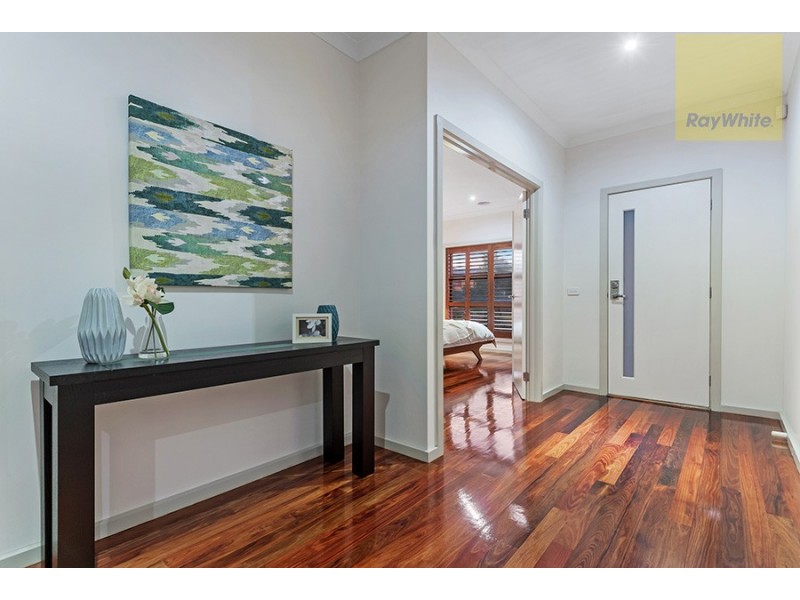 6 Vali Road, Craigieburn VIC 3064