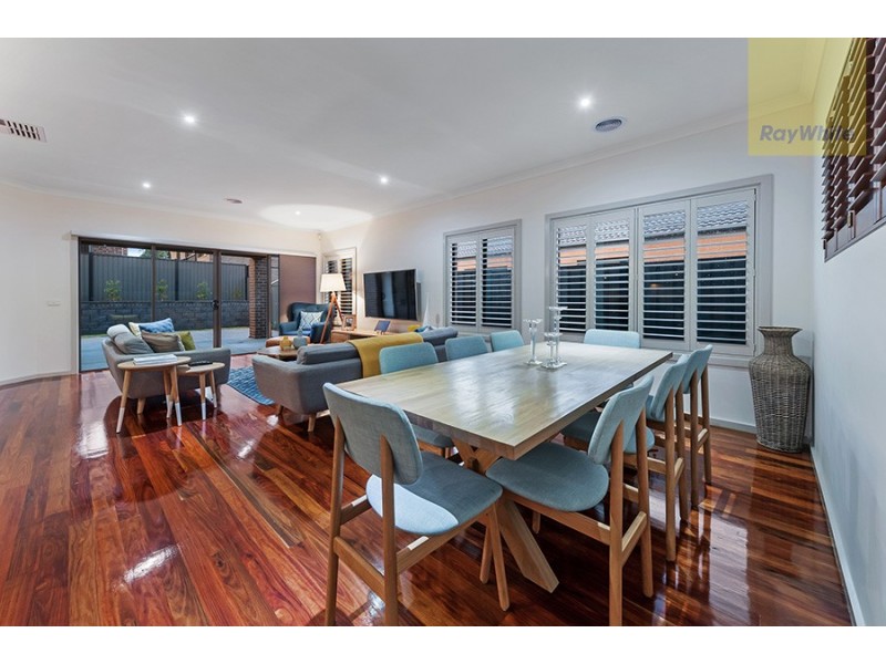 6 Vali Road, Craigieburn VIC 3064