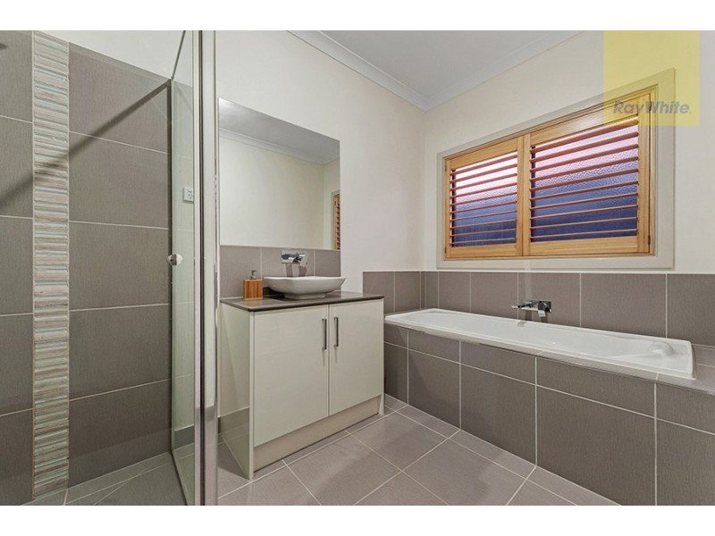 6 Vali Road, Craigieburn VIC 3064