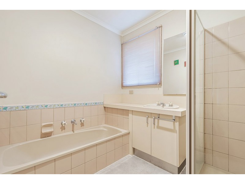 16 Longtown Court, Craigieburn VIC 3064