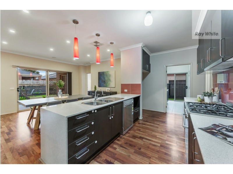 3 Bottlebrush Road, Craigieburn VIC 3064