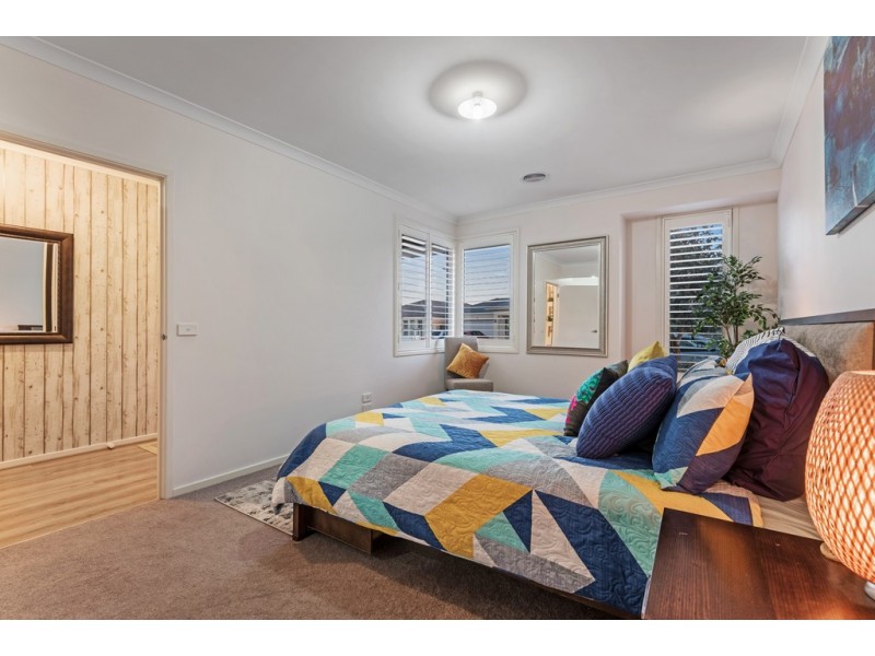 13 Travers Street, Craigieburn VIC 3064