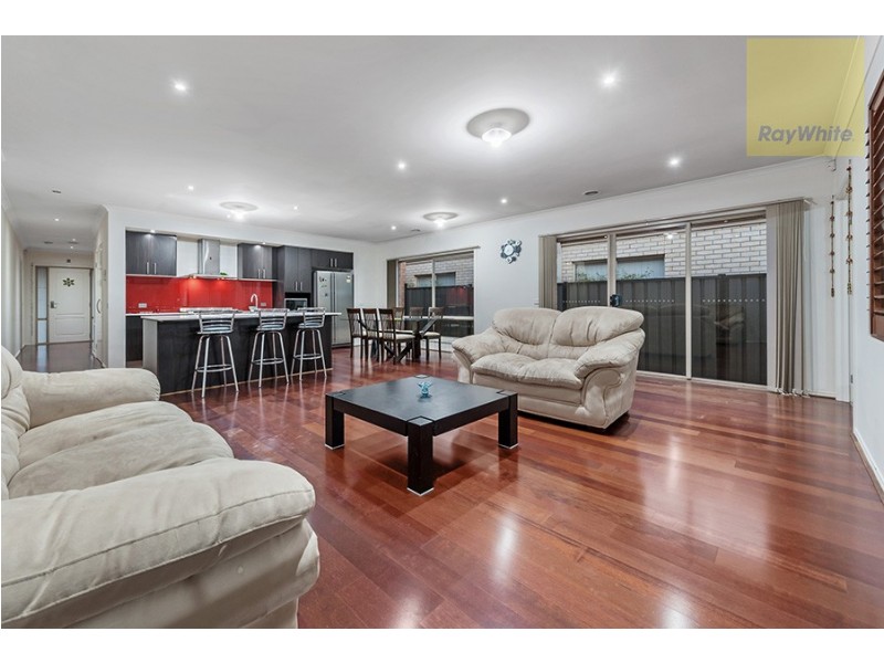 15 Hennessy Street, Craigieburn VIC 3064