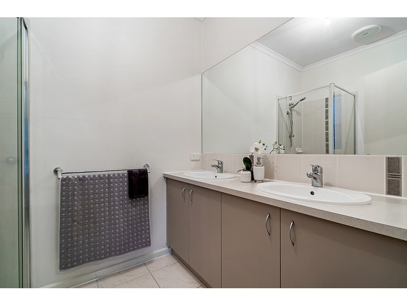 66 Grevillea Street, Craigieburn VIC 3064