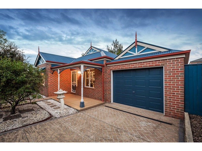 9 Beechville Place, Craigieburn VIC 3064