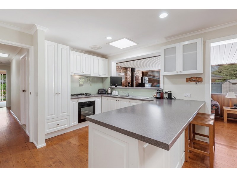 90 Langdon Crescent, Craigieburn VIC 3064