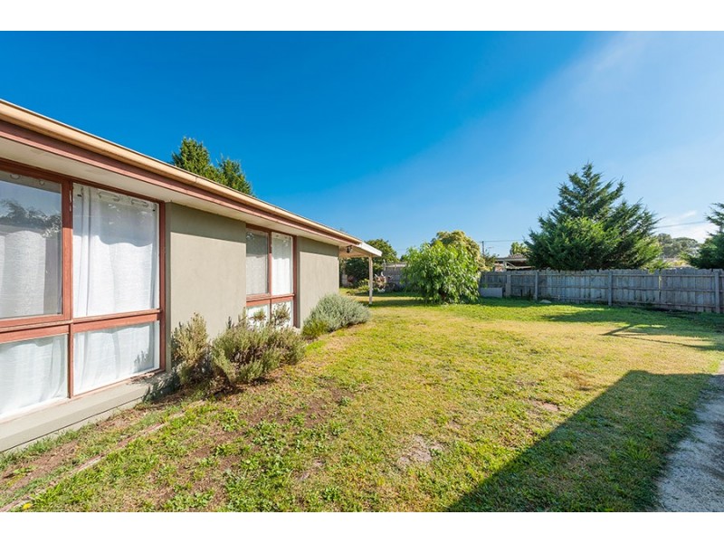 9 Whitehaven Court, Craigieburn VIC 3064