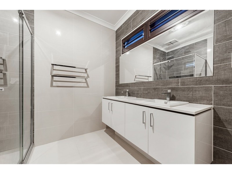 77 Trillium Boulevard, Mickleham VIC 3064