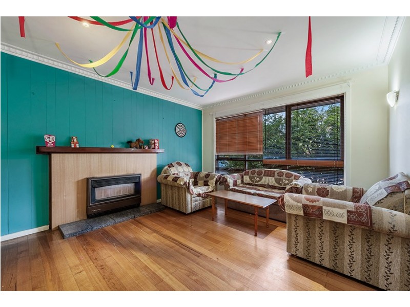 38 Dianne Avenue, Craigieburn VIC 3064