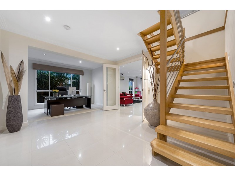 38 Mission Hills Way, Craigieburn VIC 3064