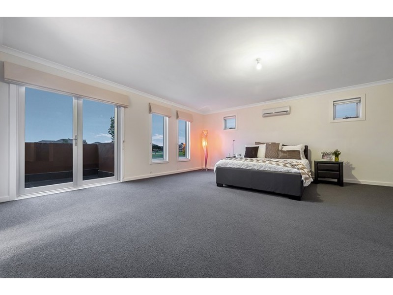 38 Mission Hills Way, Craigieburn VIC 3064