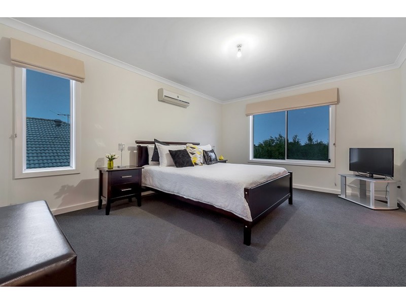 38 Mission Hills Way, Craigieburn VIC 3064