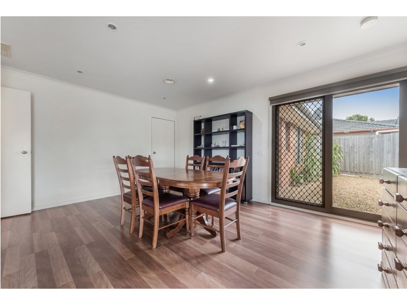 28 Cowes Street, Craigieburn VIC 3064