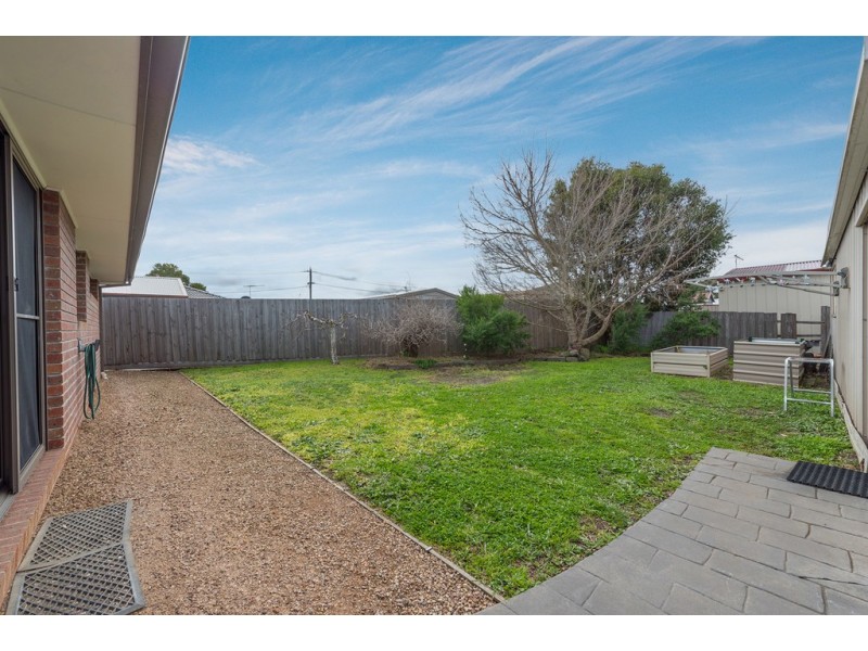 28 Cowes Street, Craigieburn VIC 3064