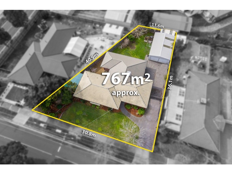 28 Cowes Street, Craigieburn VIC 3064