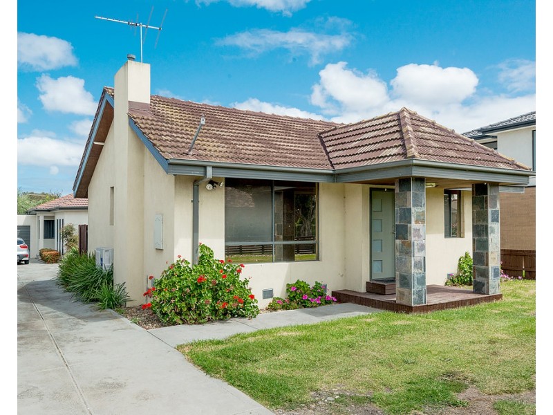 1/137 View Street, Glenroy VIC 3046