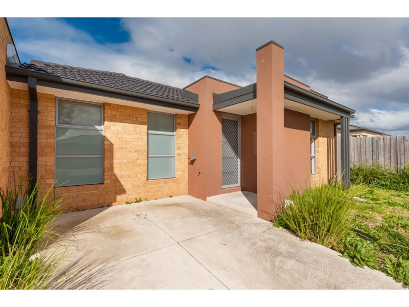 24 Chettam Street, Epping VIC 3076