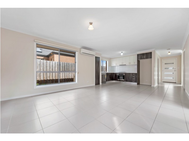 24 Chettam Street, Epping VIC 3076