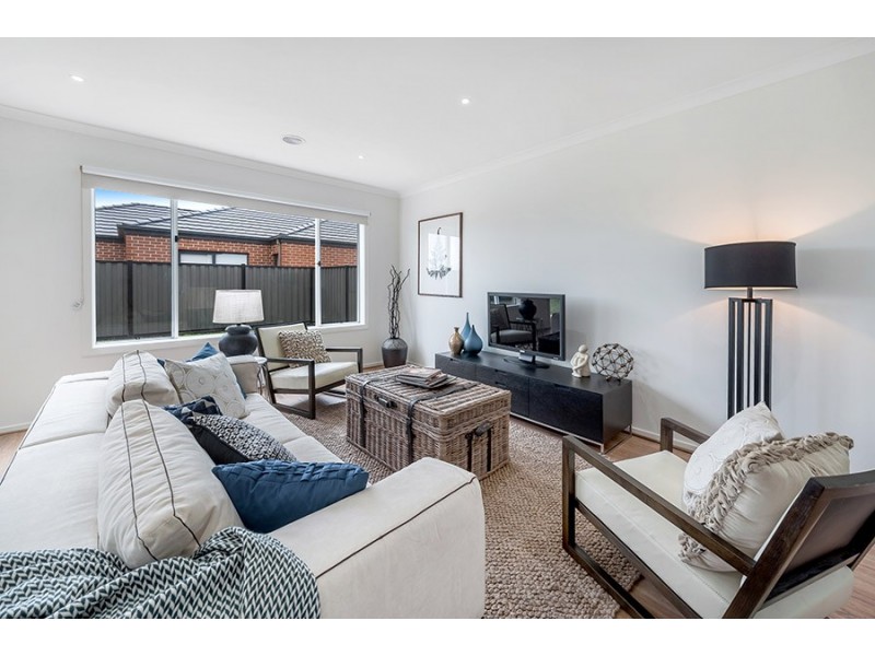 73 Creekbridge Street, Craigieburn VIC 3064