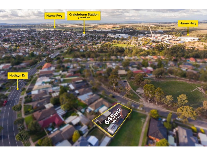 16 Whitley Crescent, Craigieburn VIC 3064