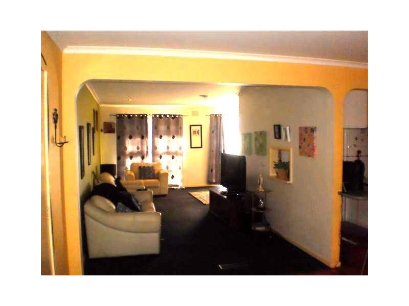 3 Rossdale Street, Craigieburn VIC 3064