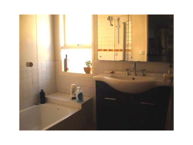 3 Rossdale Street, Craigieburn VIC 3064