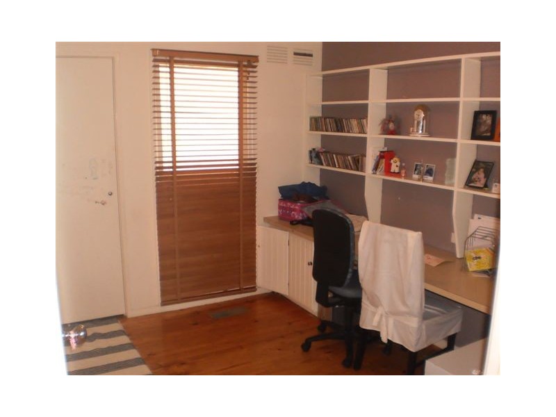 3 Rossdale Street, Craigieburn VIC 3064