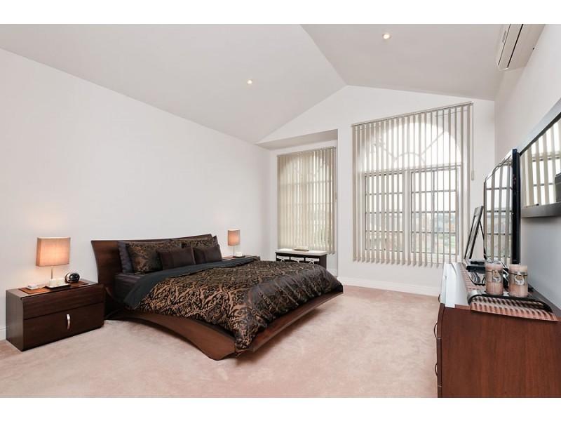 7 Parramatta Walk, Craigieburn VIC 3064