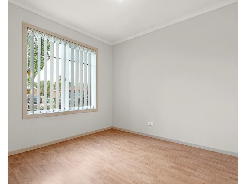 8 Brecon Nook, Craigieburn VIC 3064