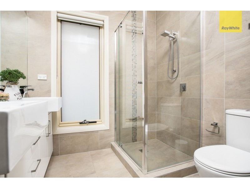 36 Frontier Avenue, Greenvale VIC 3059