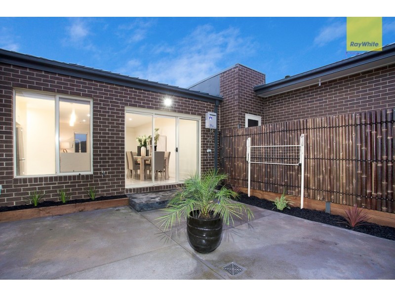 36 Frontier Avenue, Greenvale VIC 3059