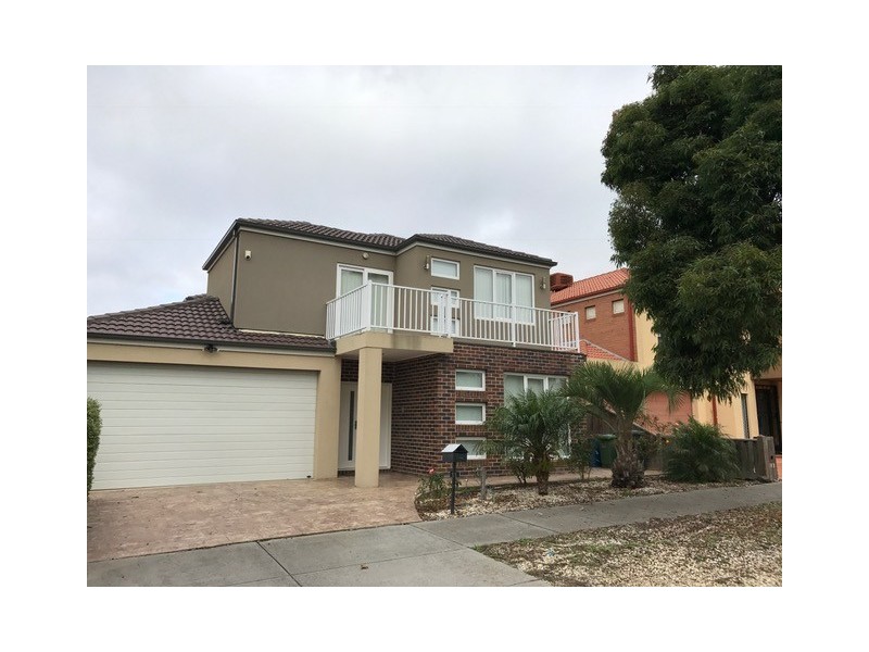 11 Olrig Grove, Craigieburn VIC 3064