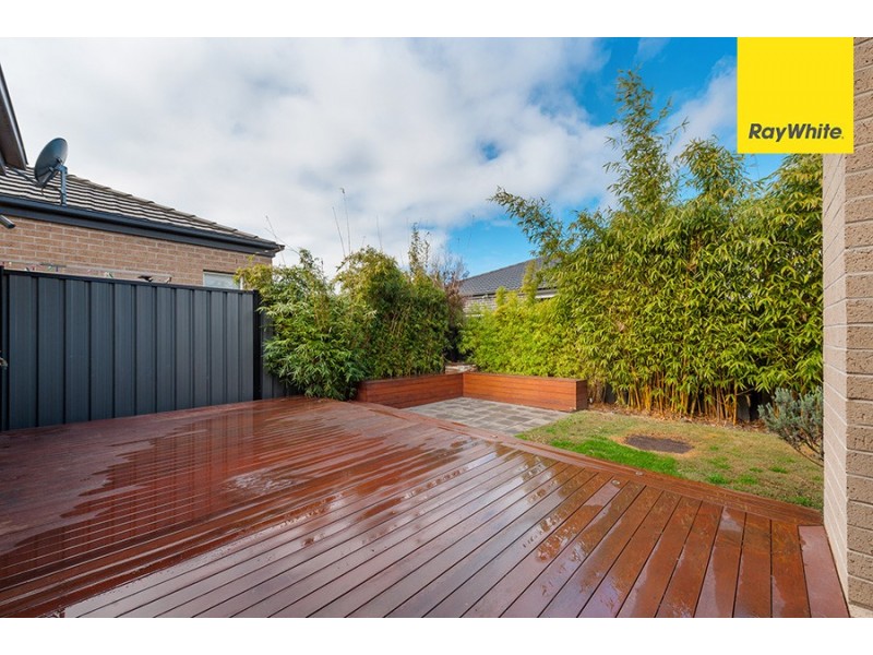 7 Moor Park Drive, Craigieburn VIC 3064