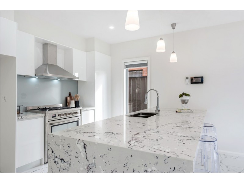 106 Champion Parade, Craigieburn VIC 3064