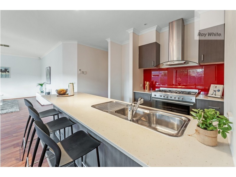 18 Arapiles Avenue, Craigieburn VIC 3064